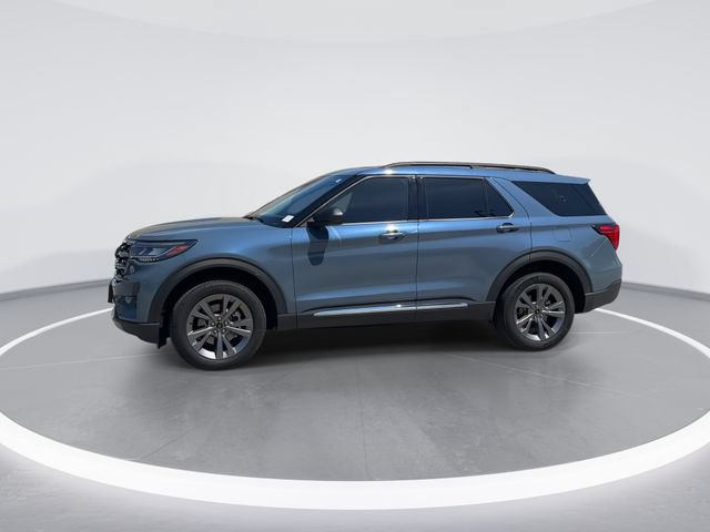 Used 2025 Ford Explorer Active w/ Active Comfort Package AWD/4WD image 4