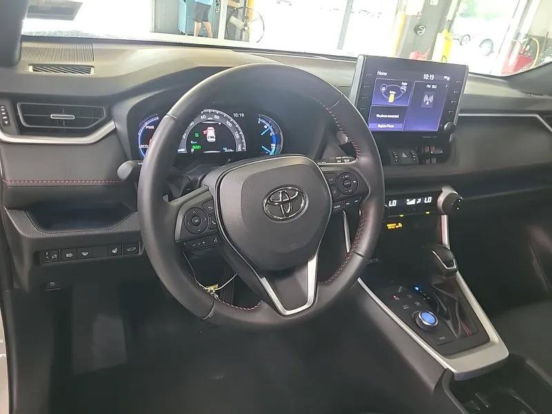 Used 2022 Toyota RAV4 XSE w/ Weather Package AWD/4WD image 6