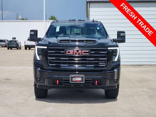 Used 2024 GMC Sierra 2500 AT4 w/ AT4 Premium Plus Package AWD/4WD image 3