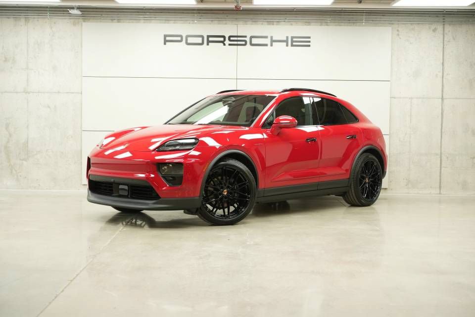 New 2026 Porsche Macan 4 Electric AWD/4WD image 1