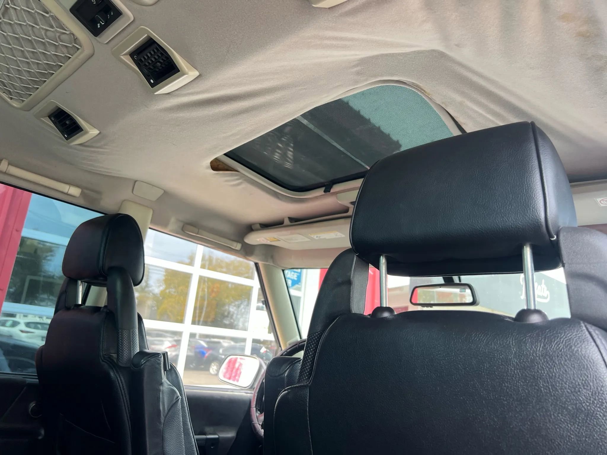 Used 2003 Land Rover Discovery SE7 image 22