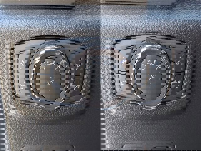 Used 2019 Ford F250 Lariat w/ Lariat Ultimate Package image 26