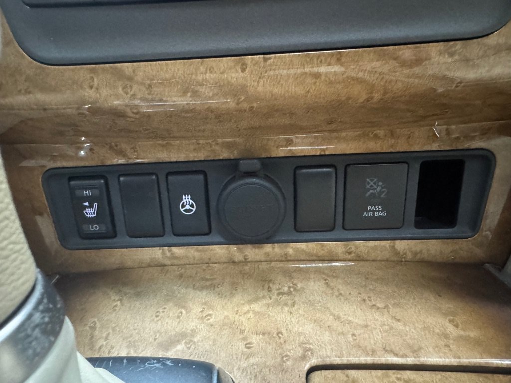 Used 2011 INFINITI QX56 2WD w/ Theater Pkg image 35