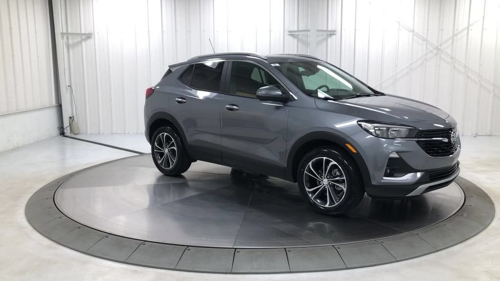 Used 2020 Buick Encore GX Select FWD image 2