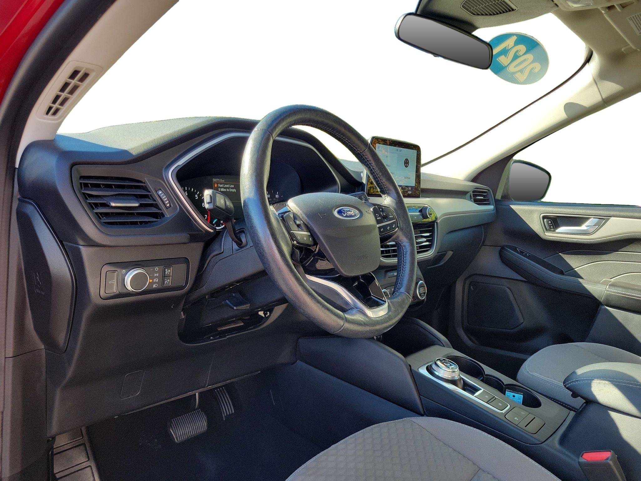 Used 2021 Ford Escape SE w/ Convenience Package AWD/4WD image 6