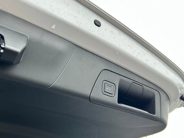 New 2026 Buick Envision Avenir image 11