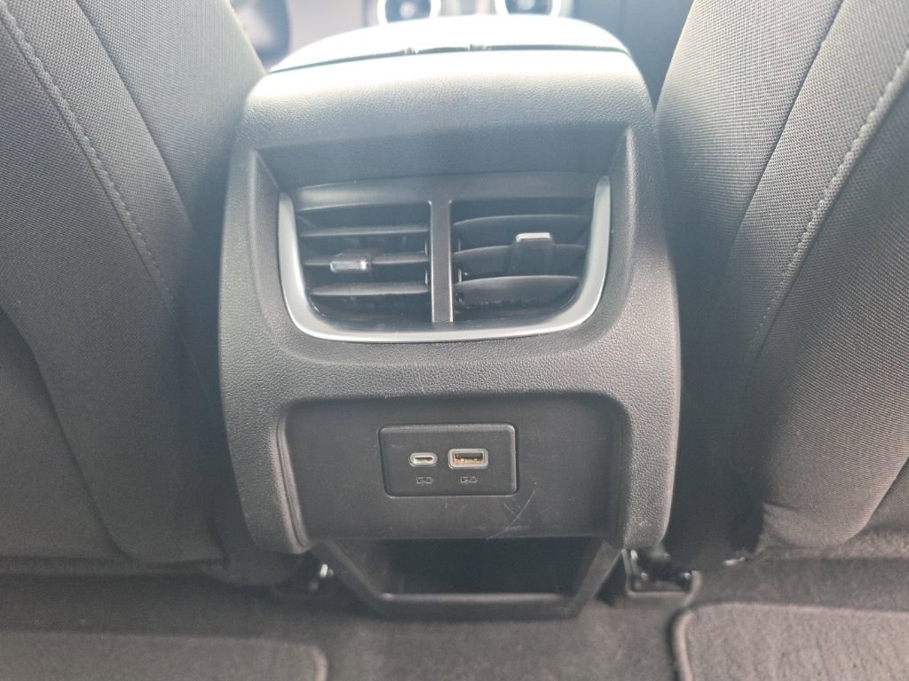 Used 2021 Chevrolet Blazer LT FWD image 27