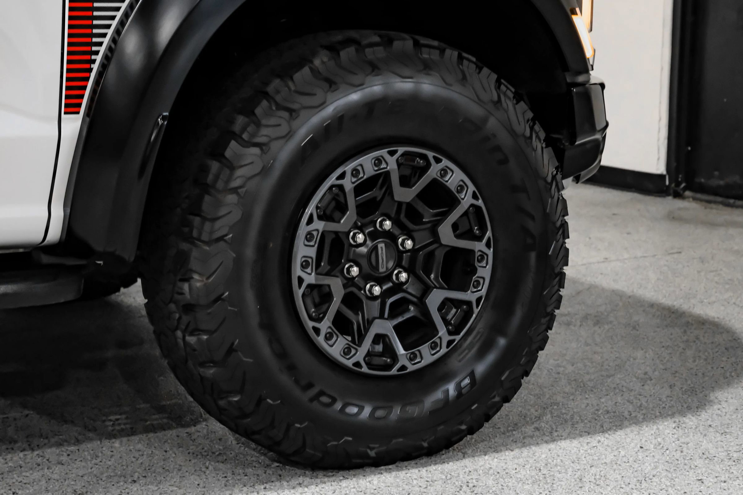 Used 2024 Ford F150 Raptor w/ Equipment Group 803A Raptor R AWD/4WD image 54