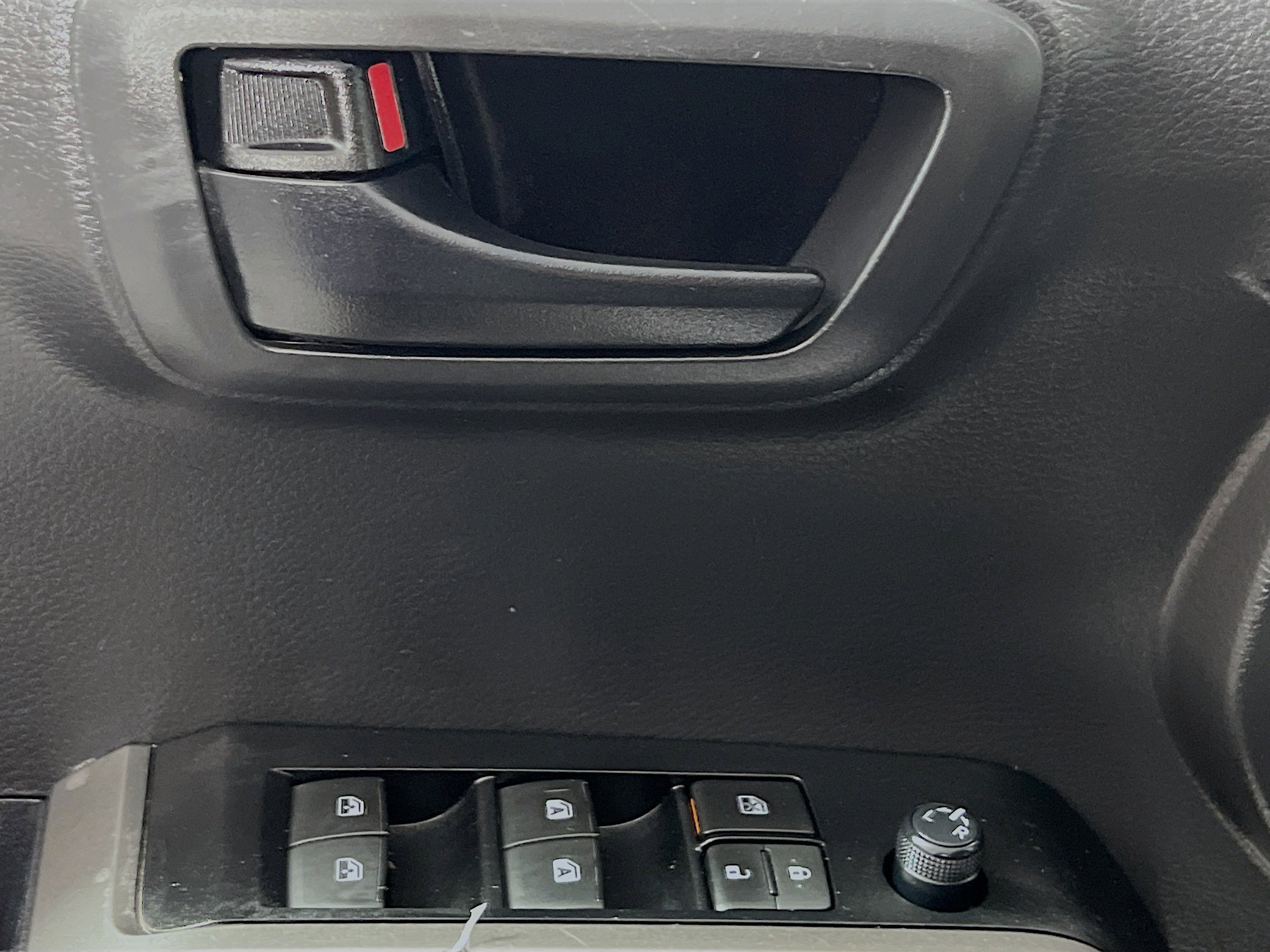 Used 2023 Toyota Tacoma SR5 image 17