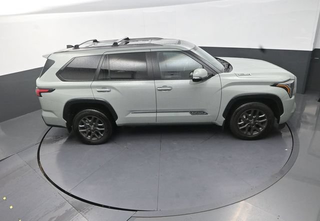 Used 2026 Toyota Sequoia Platinum AWD/4WD image 30