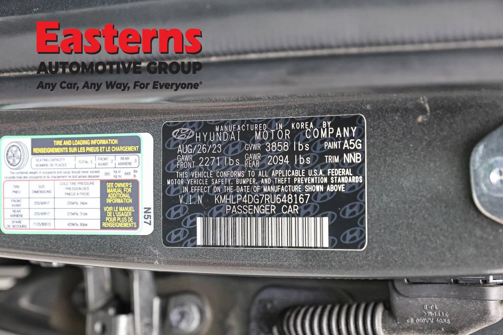 Used 2024 Hyundai Elantra Limited FWD image 36