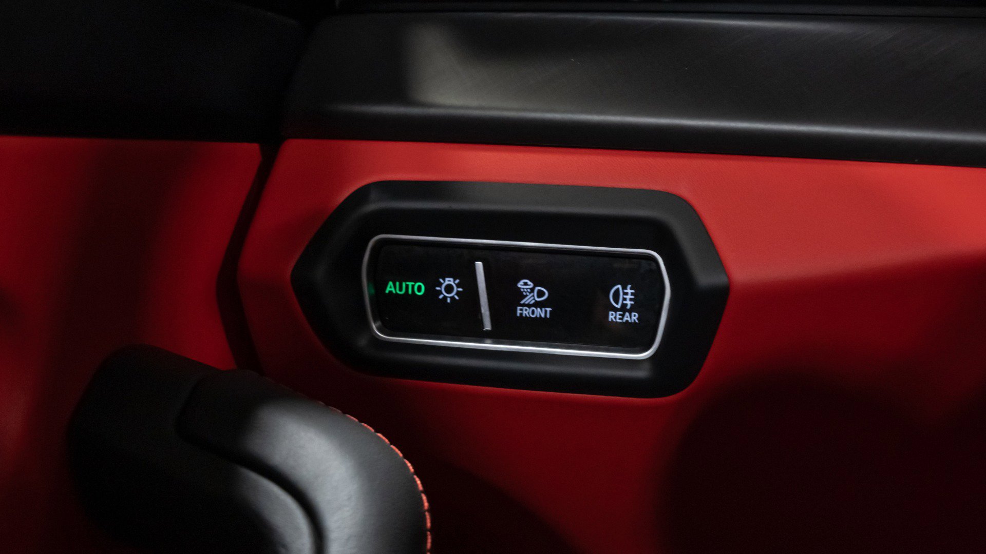 Used 2021 Lamborghini Urus AWD/4WD image 49