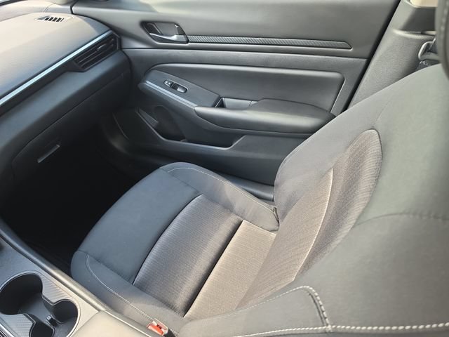 Certified 2025 Nissan Altima 2.5 S FWD image 15