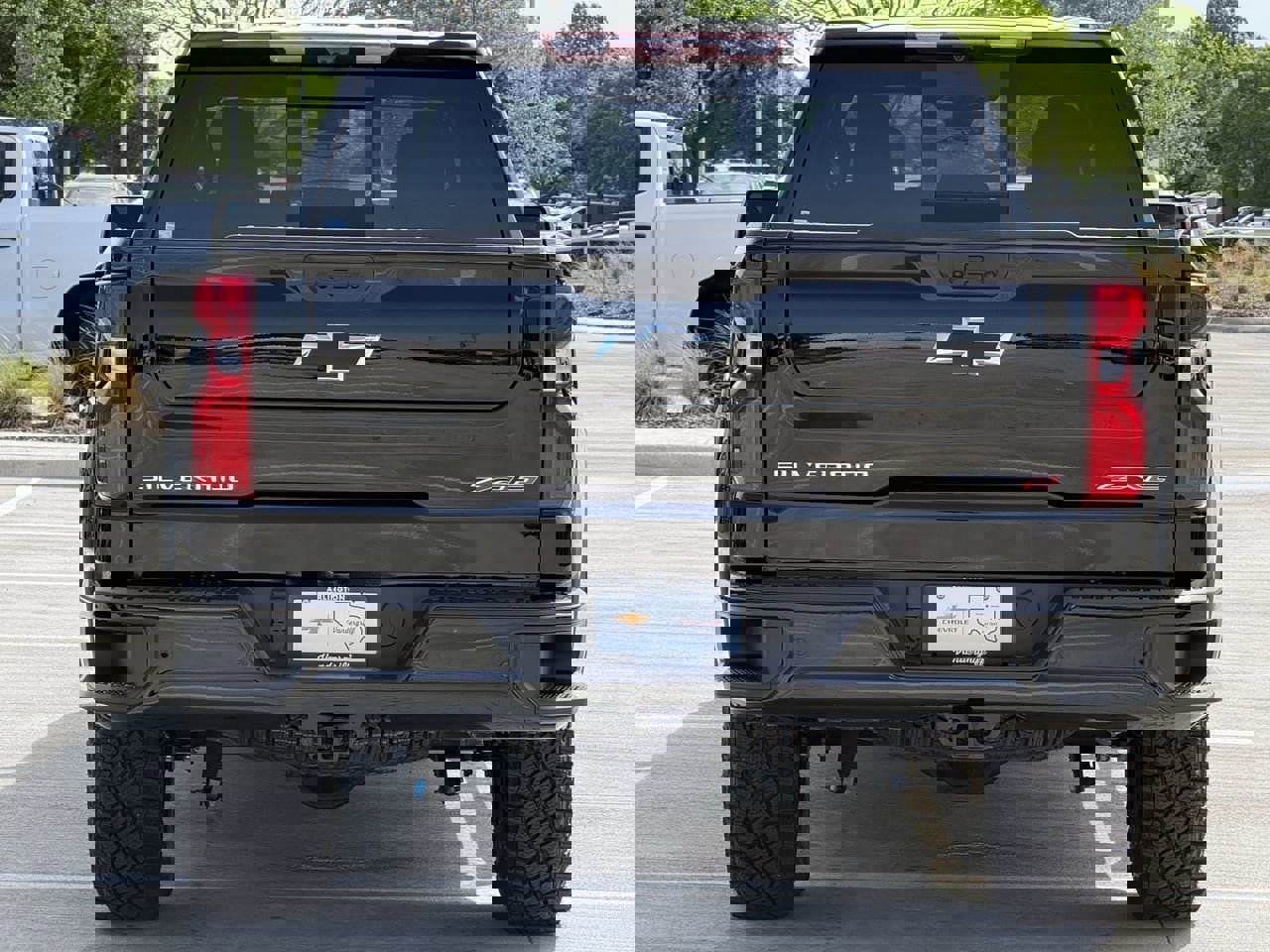 New 2026 Chevrolet Silverado 1500 ZR2 image 5