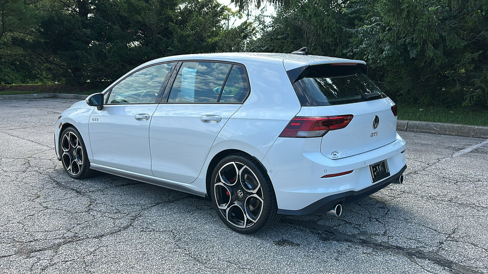 Used 2025 Volkswagen GTI Autobahn FWD image 8