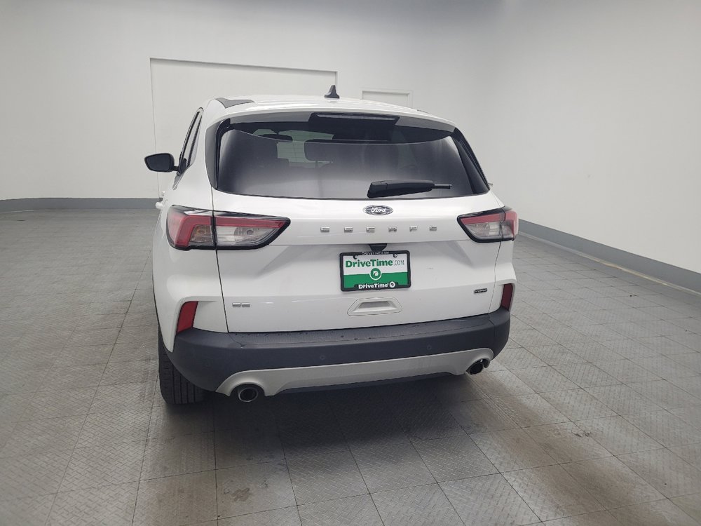 Used 2022 Ford Escape SE FWD image 6