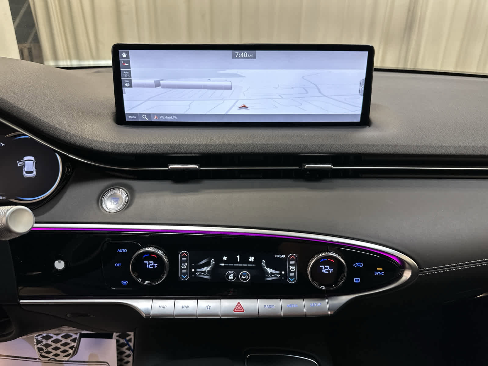 New 2025 Genesis GV70 3.5T Sport AWD/4WD image 15
