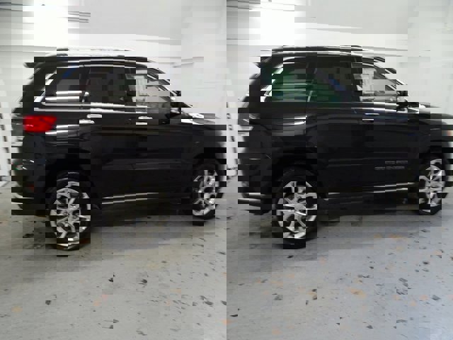 Used 2021 Jeep Grand Cherokee Summit image 24