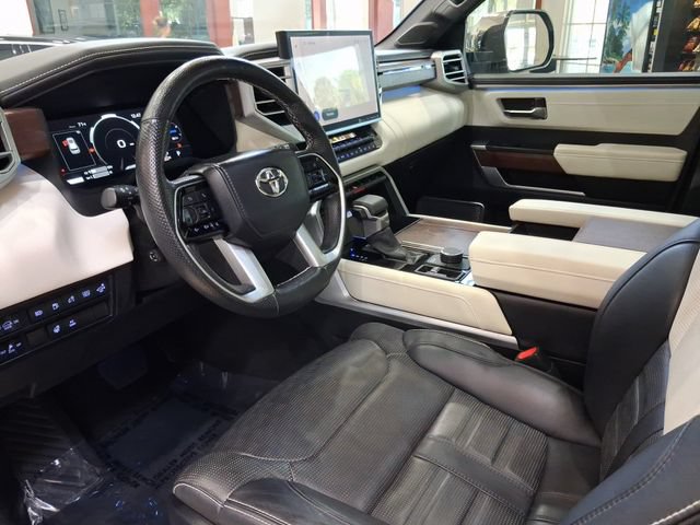 Used 2024 Toyota Sequoia Capstone AWD/4WD image 10