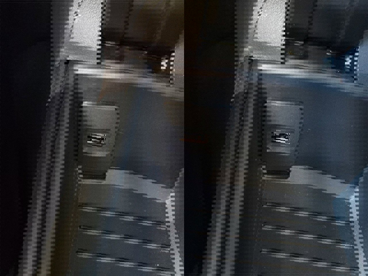 Used 2023 Porsche 718 Cayman GT4 RS image 23