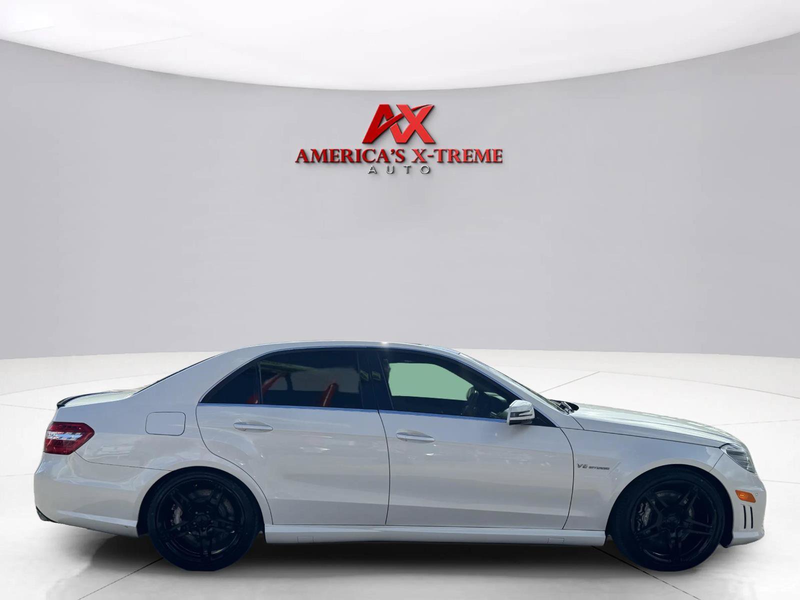 Used 2012 Mercedes-Benz E 63 AMG Sedan image 7