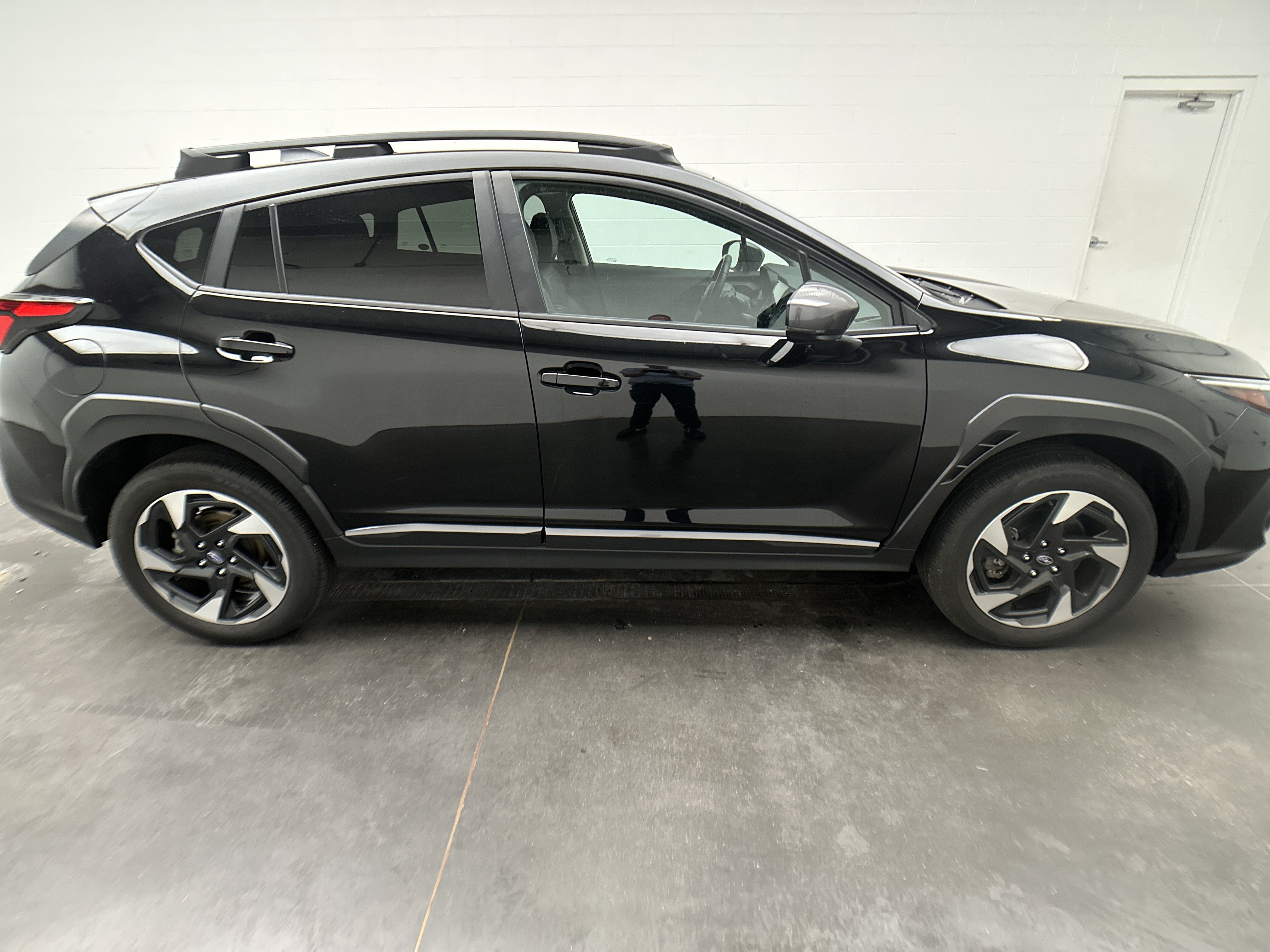Used 2024 Subaru Crosstrek 2.5i Limited w/ Crosstrek Mirror Package AWD/4WD image 40