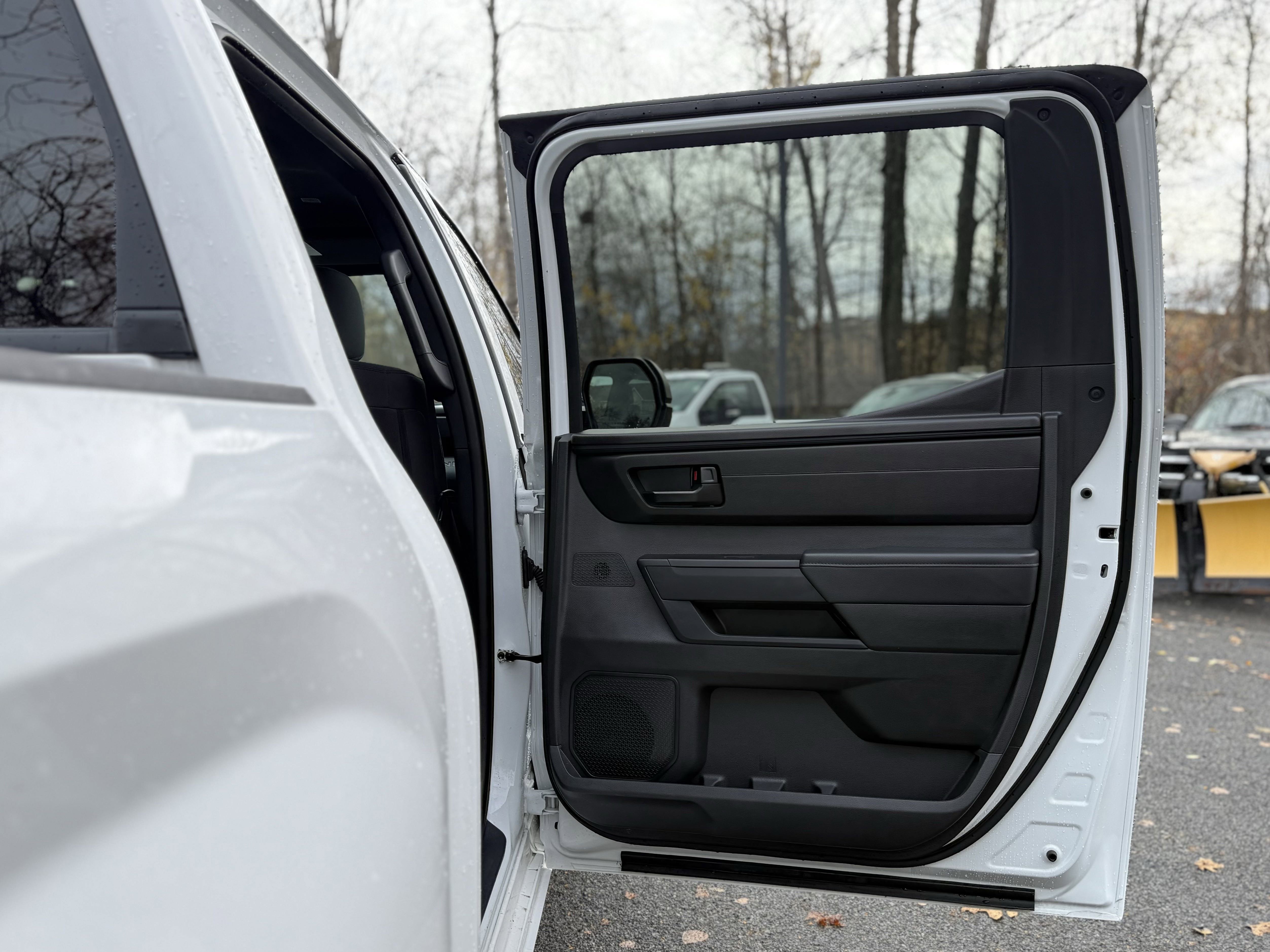 Used 2025 Toyota Tundra SR image 30