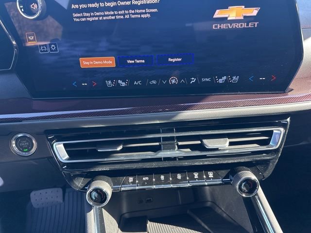 New 2026 Chevrolet Traverse RS w/ LPO, Floor Liner Package image 25