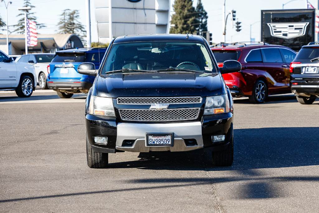 Used 2009 Chevrolet Avalanche LT w/ Suspension Package, Off-Road AWD/4WD image 6