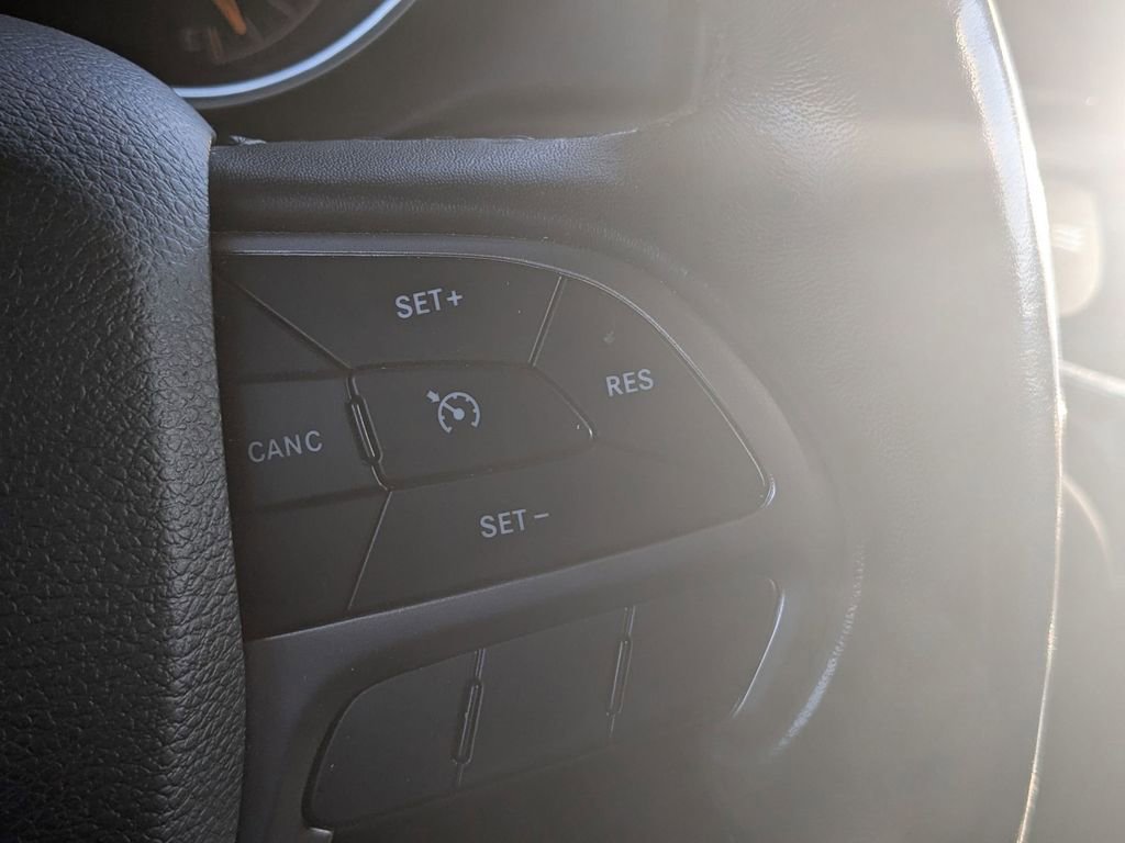 Used 2020 Jeep Grand Cherokee Laredo w/ 18" Wheel & 8.4" Radio Group image 21