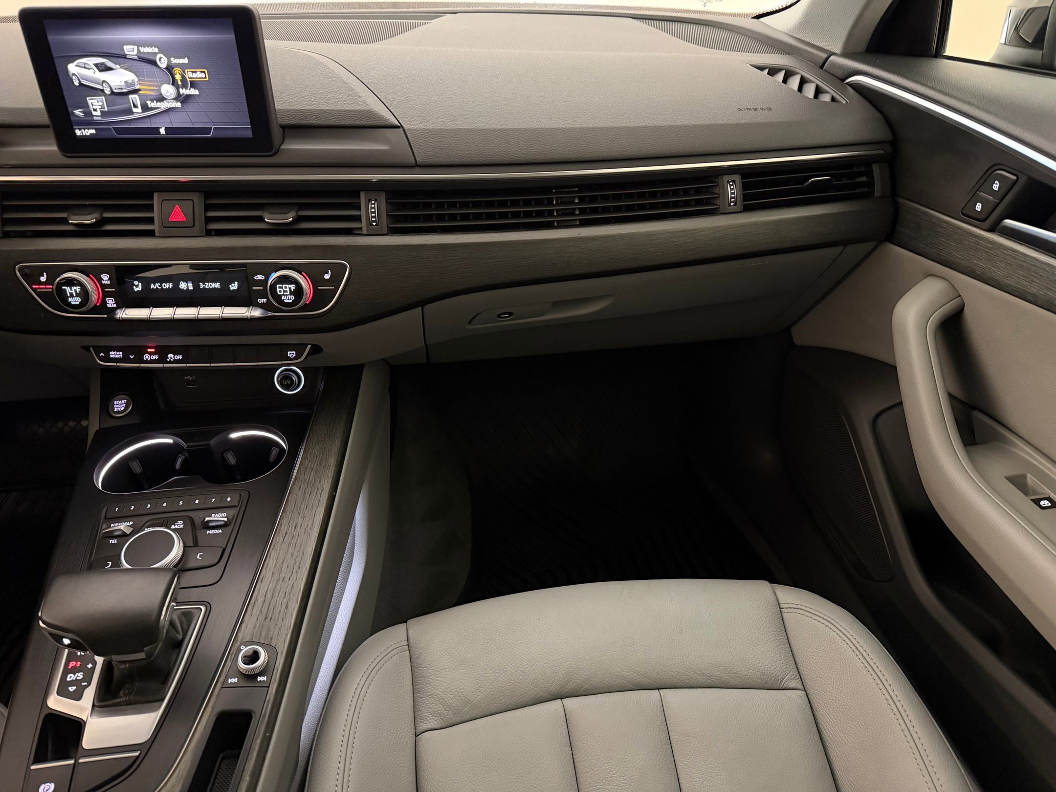 Used 2018 Audi A4 2.0T Ultra Premium w/ Convenience Package FWD image 29