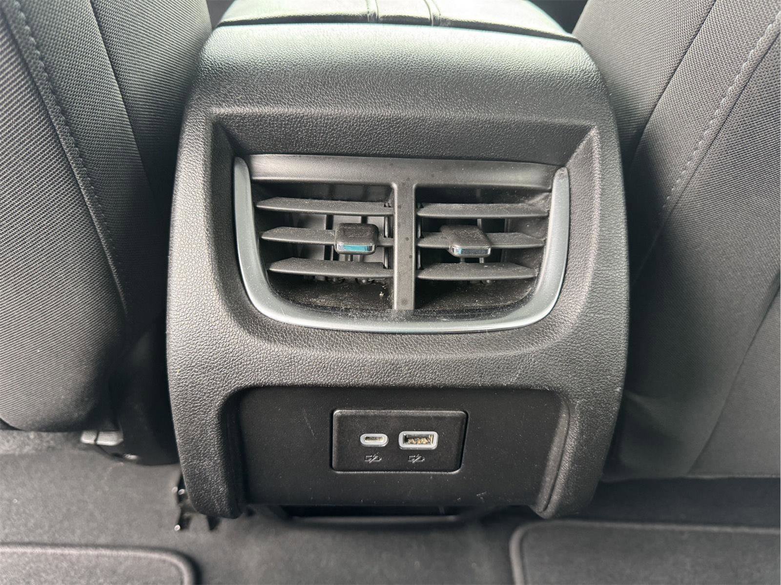 Used 2022 Chevrolet Blazer LT image 15