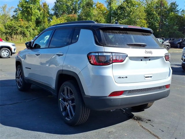 New 2026 Jeep Compass Limited image 5