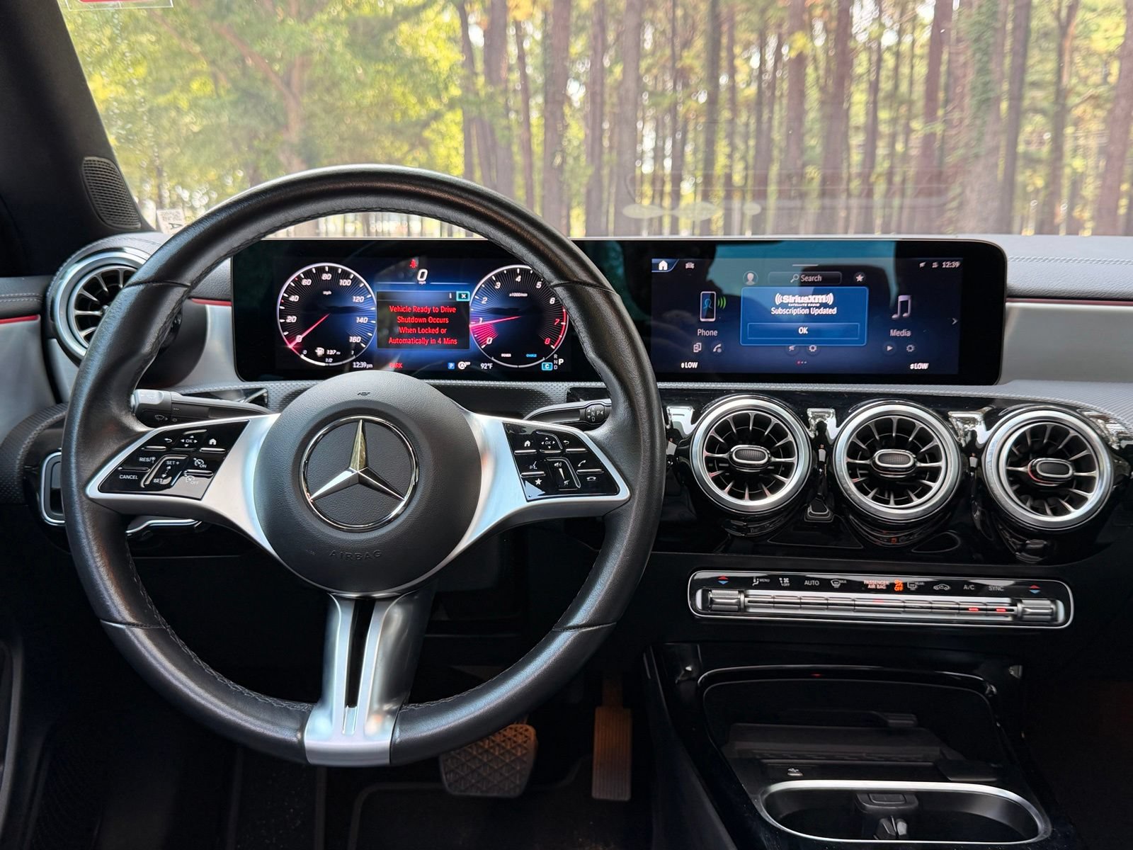 Used 2025 Mercedes-Benz CLA 250 image 3