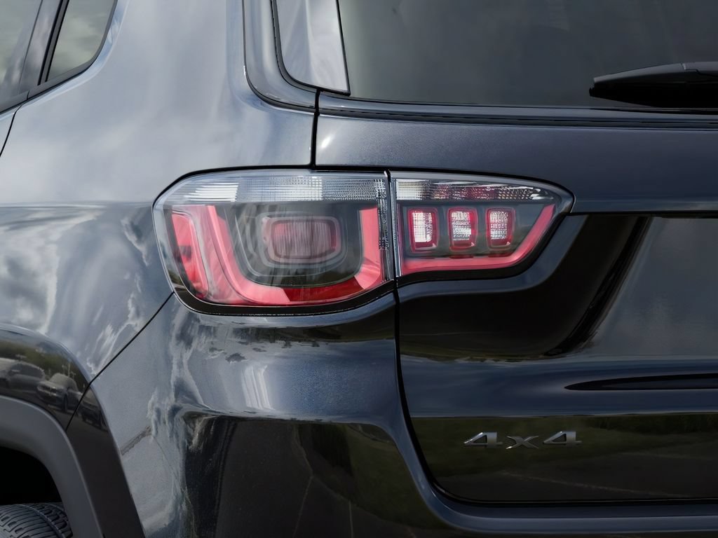New 2026 Jeep Compass Latitude AWD/4WD image 9
