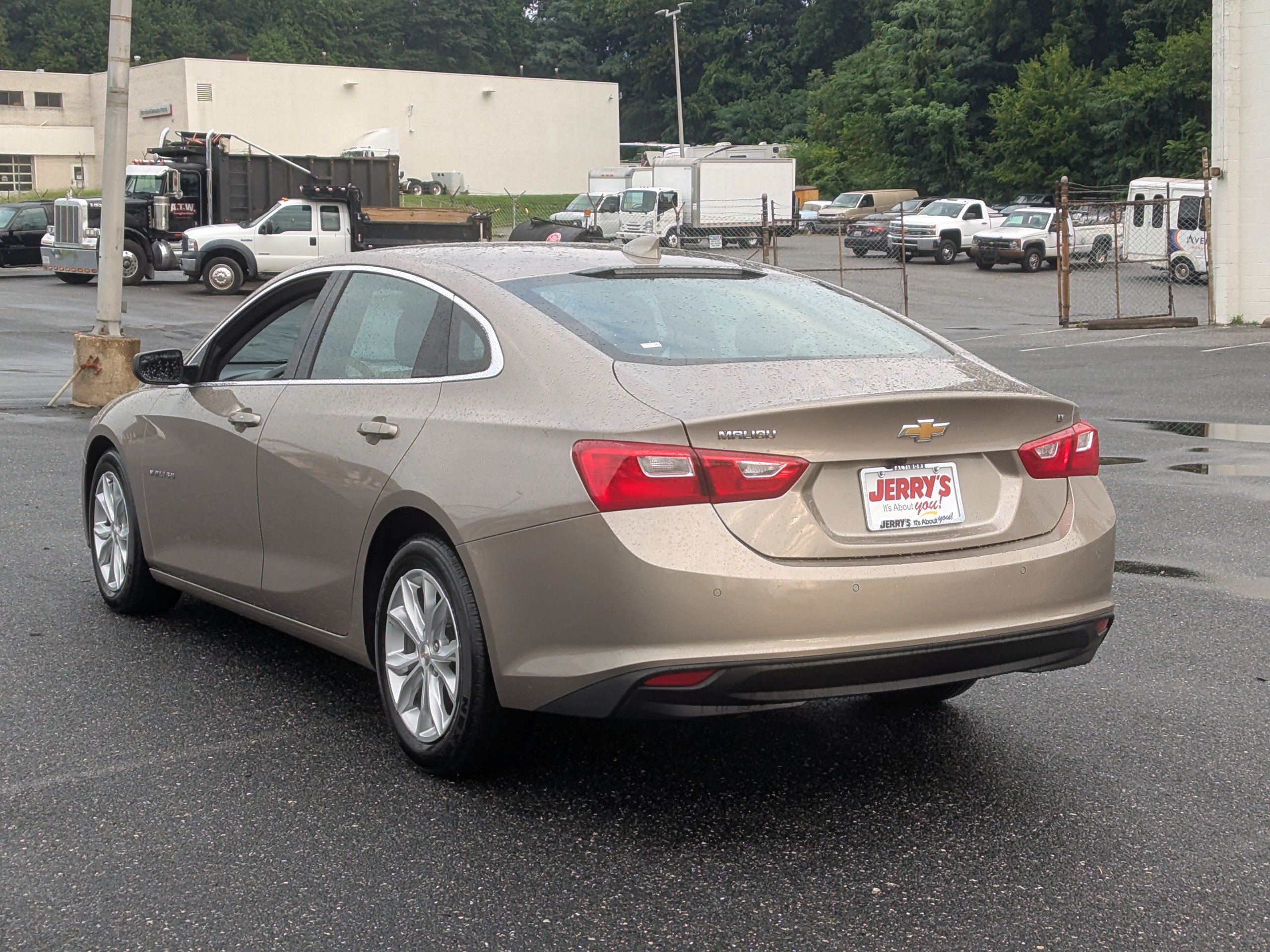 Used 2024 Chevrolet Malibu LT FWD image 6