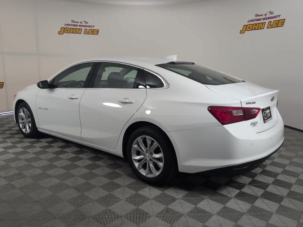 Used 2024 Chevrolet Malibu LT FWD image 3