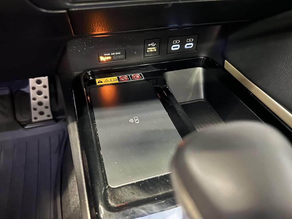 Certified 2025 Toyota Camry XSE FWD image 23