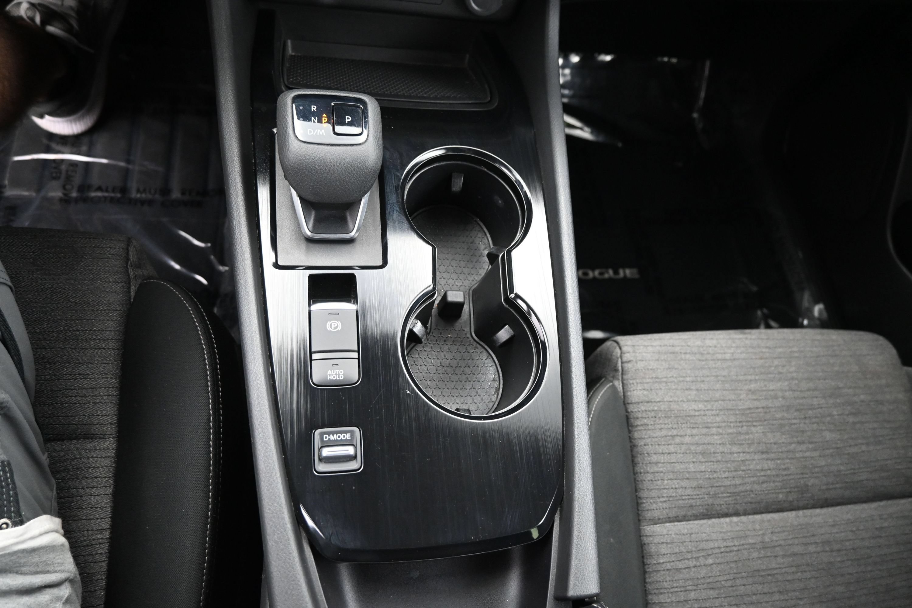 Used 2023 Nissan Rogue SV FWD image 18