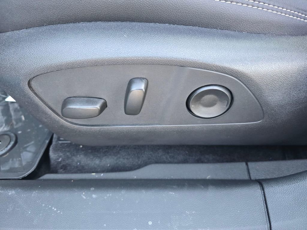 New 2025 Chevrolet Blazer EV LT w/ Super Cruise Package image 21