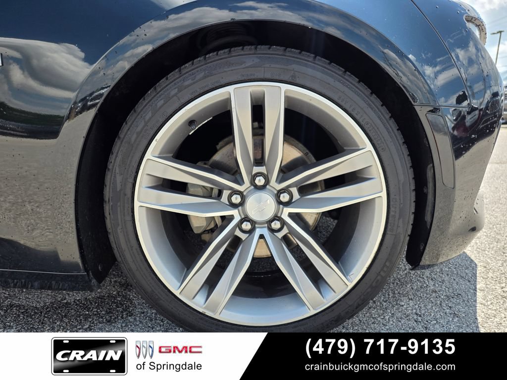 Used 2018 Chevrolet Camaro LT w/ RS Package RWD image 29