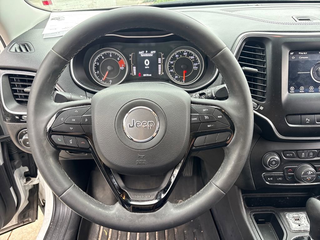 Used 2020 Jeep Cherokee Latitude Plus image 17