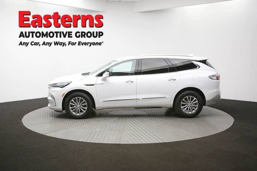 Used 2024 Buick Enclave Premium image 62