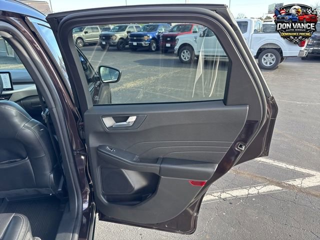 Certified 2023 Ford Escape Platinum image 34