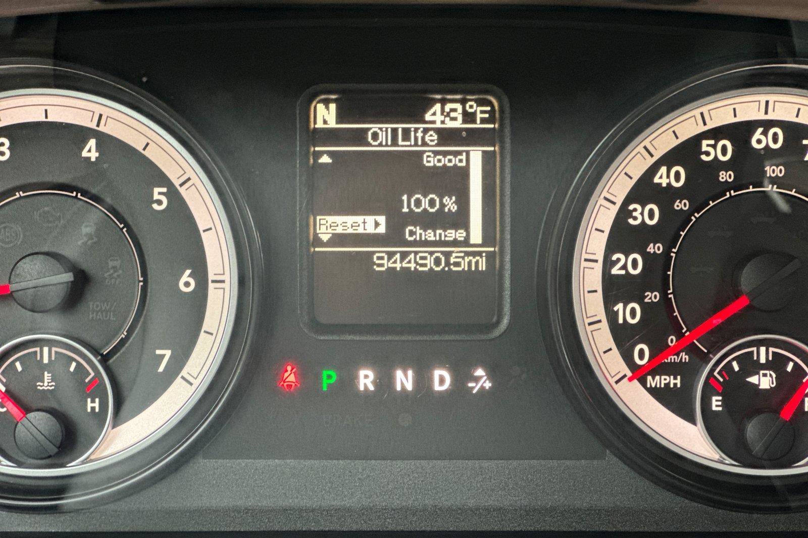 Used 2015 RAM 1500 Express image 23