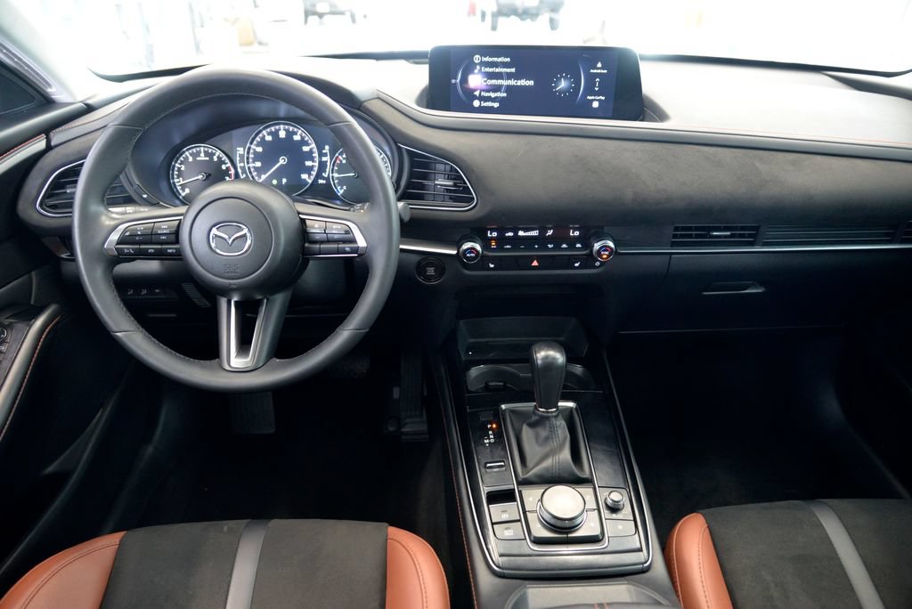 Certified 2024 MAZDA CX-30 Carbon AWD/4WD image 17