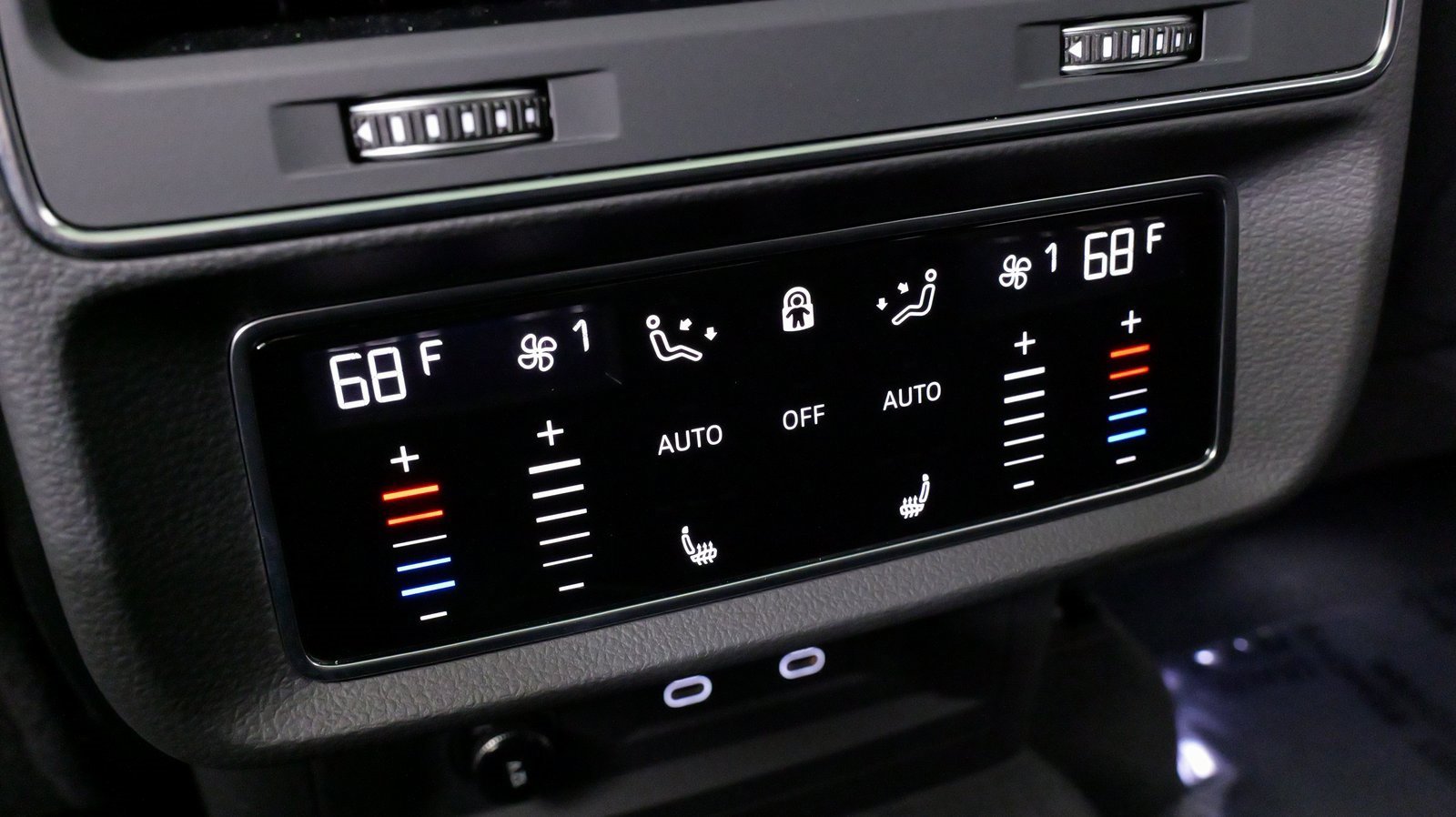 Used 2025 Audi Q7 3.0T Premium Plus w/ Premium Plus Package image 47