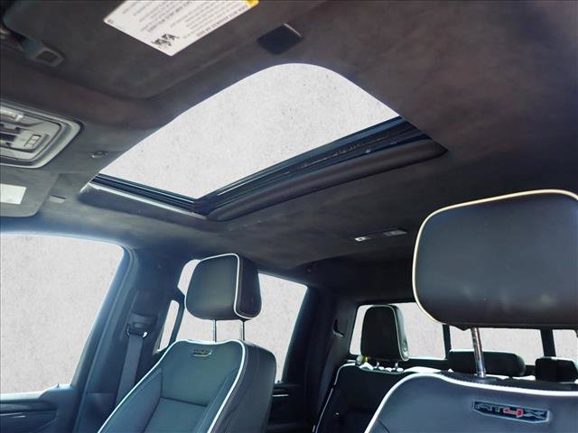 Used 2025 GMC Sierra 2500 AT4X AWD/4WD image 13