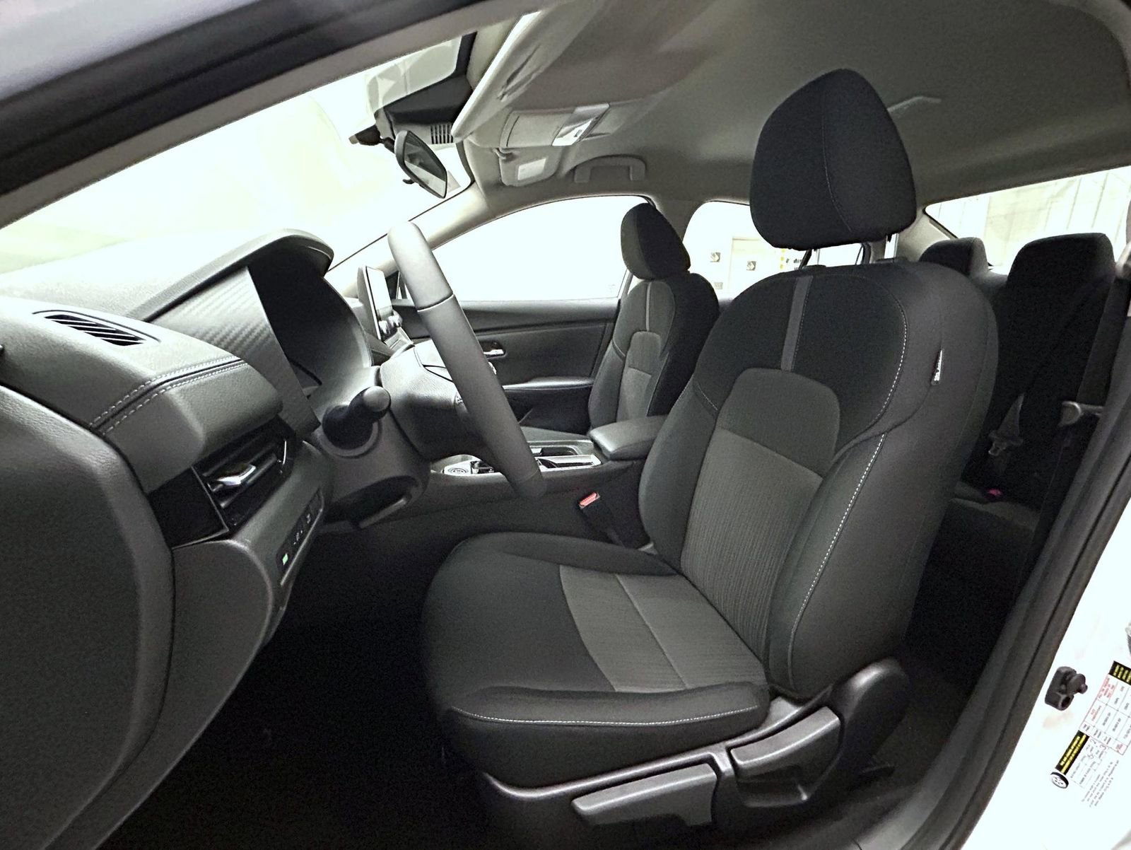 New 2025 Nissan Sentra SV w/ All-Weather Package image 11