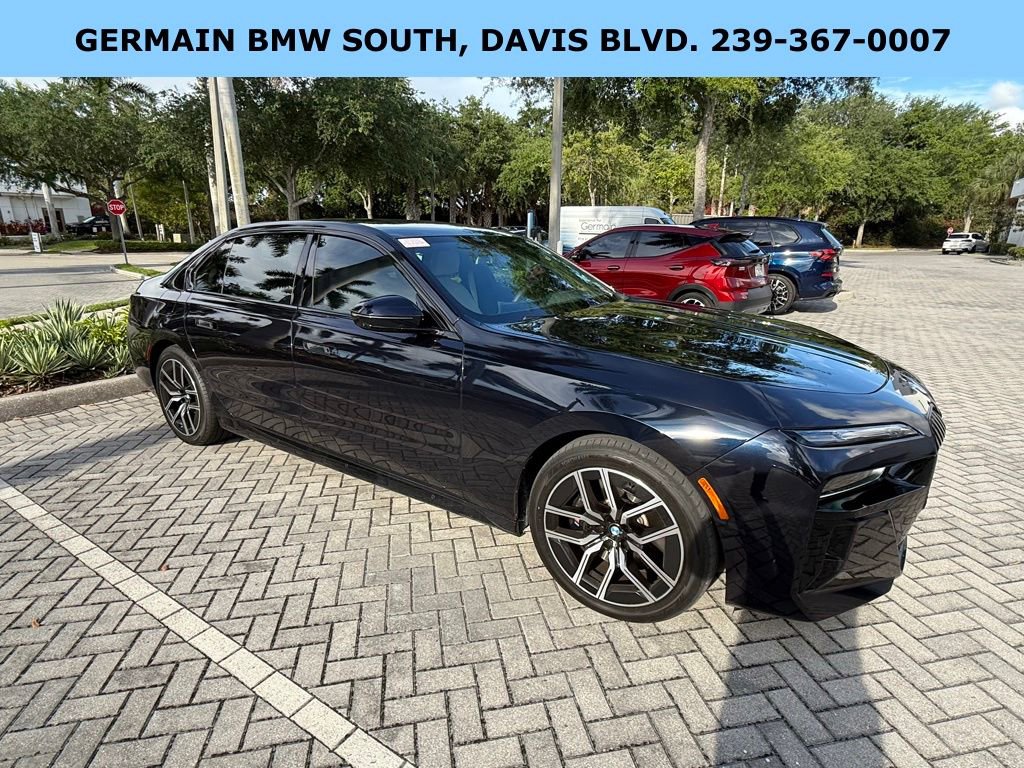 Certified 2025 BMW 760i xDrive w/ Executive Package image 11
